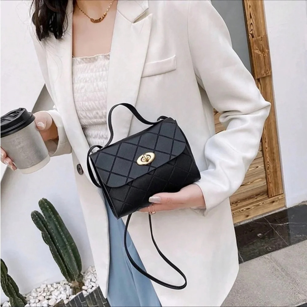 ⚠️Clearance Mini Black Embossed Shoulder / Crossbody Bag - Picture 2 of 5